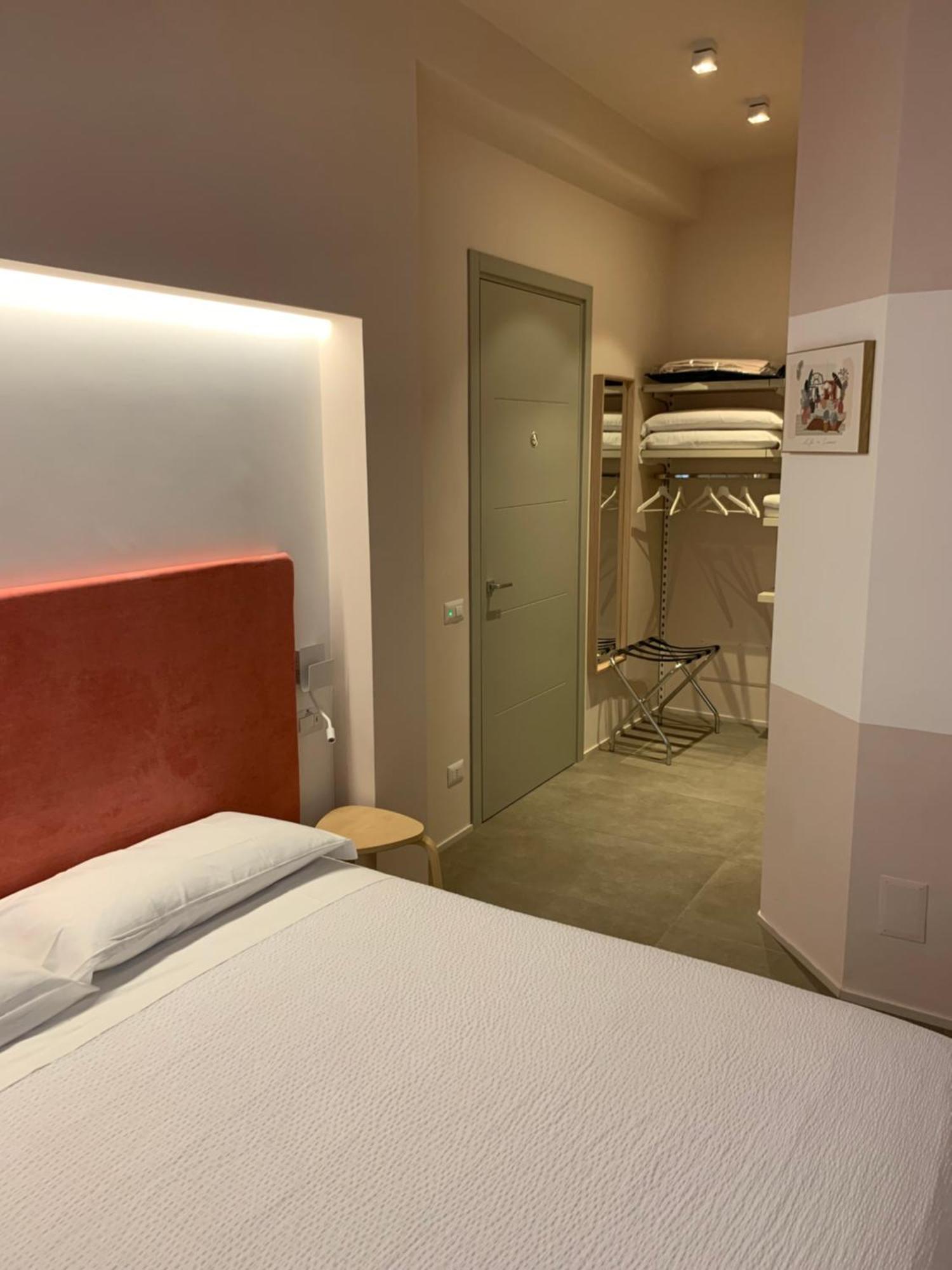 B&B Previsto Sole Civitanova Marche Buitenkant foto